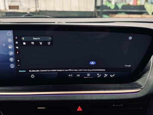 Used 2025 Buick Envision Sport Touring image 36