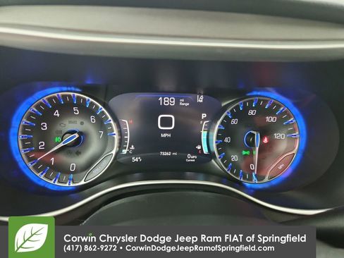 Certified 2024 Chrysler Pacifica Touring-L image 23