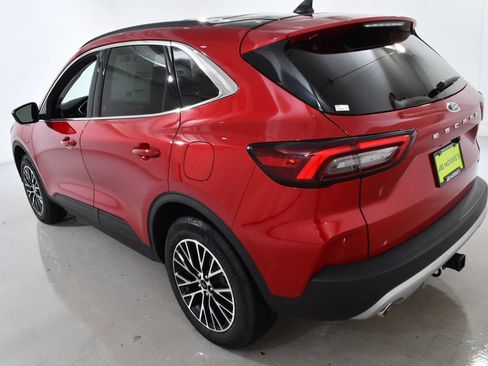 New 2025 Ford Escape SE w/ PHEV Premium Package FWD image 15