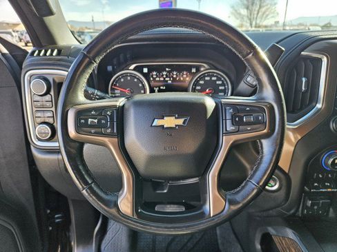 Used 2019 Chevrolet Silverado 1500 High Country w/ High Country Premium Package image 13