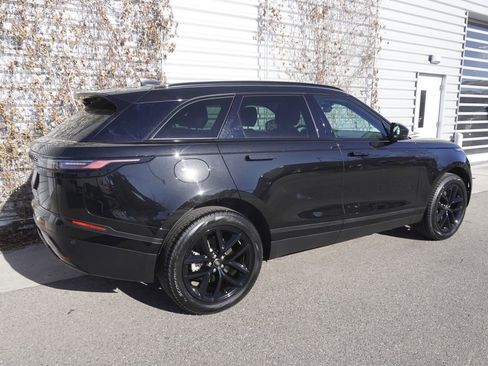 Used 2025 Land Rover Range Rover Velar S image 4