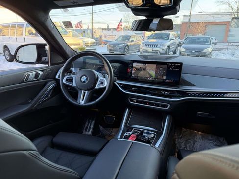 Used 2026 BMW X6 M60i image 19
