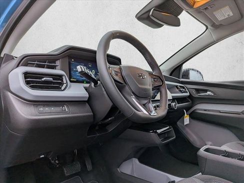 New 2027 Chevrolet Bolt LT w/ Comfort Package image 9
