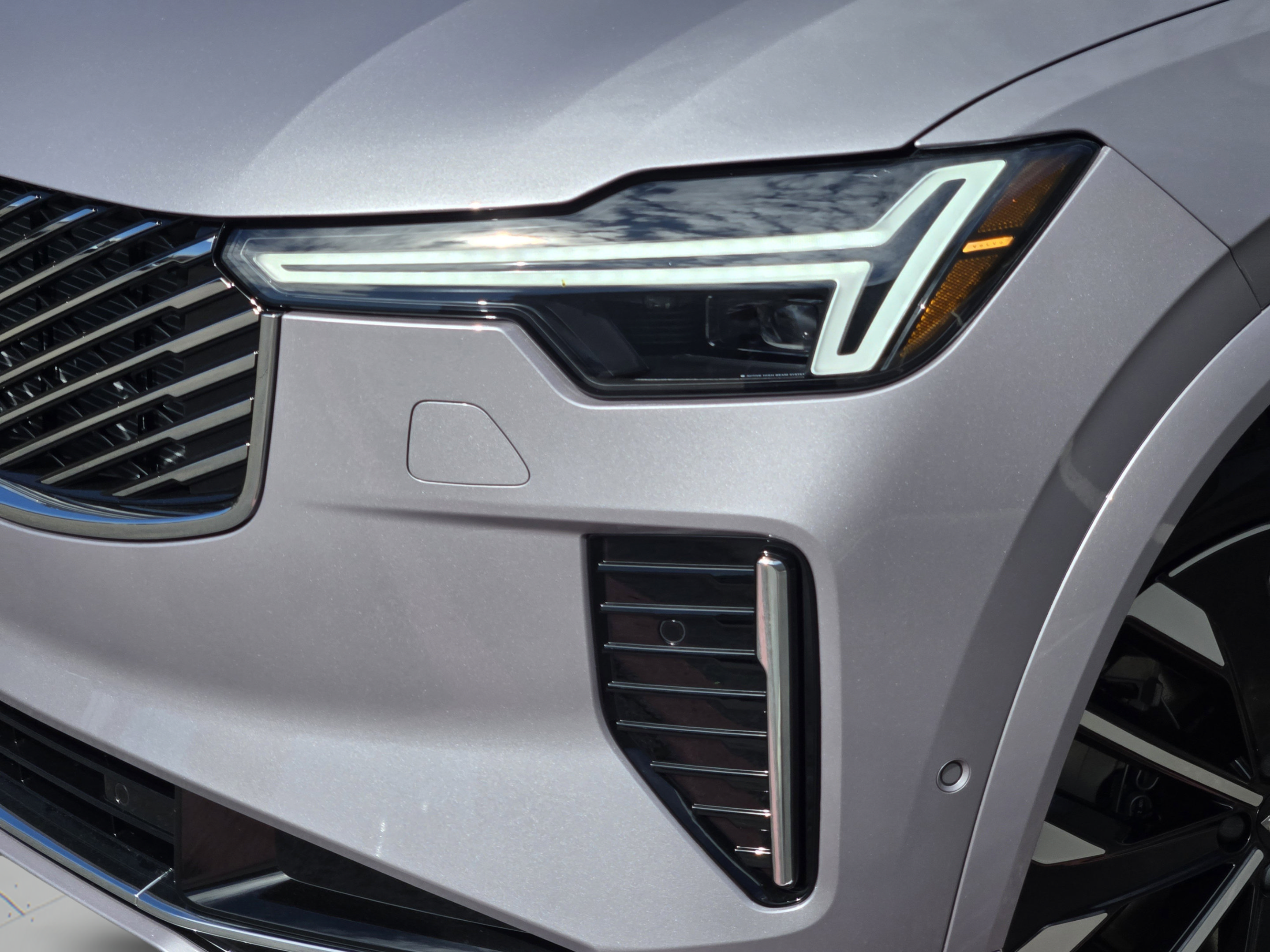 New 2026 Volvo XC90 T8 Plus w/ Protection Package Premier AWD/4WD image 27