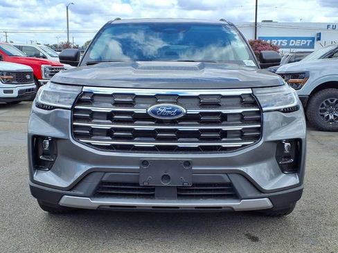 New 2026 Ford Explorer Active w/ Active Comfort Package RWD image 2