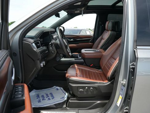 Used 2024 GMC Yukon Denali Ultimate AWD/4WD image 22