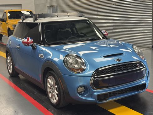 Used 2015 MINI Cooper S FWD image 6