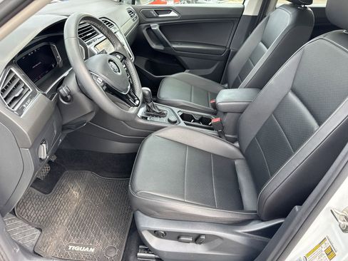 Used 2021 Volkswagen Tiguan SEL image 15