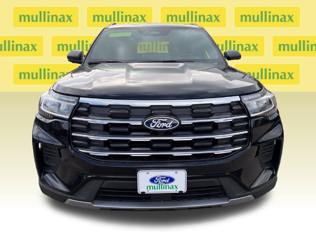 New 2027 Ford Explorer Active RWD image 12