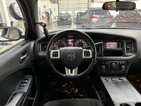 Used 2014 Dodge Charger Police w/ Street Appearance Group image 19