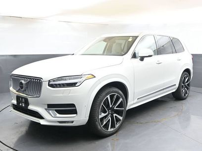 Used 2025 Volvo XC90 B5 Plus w/ Protection Package Premier