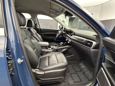 Used 2024 Kia Telluride S FWD image 46