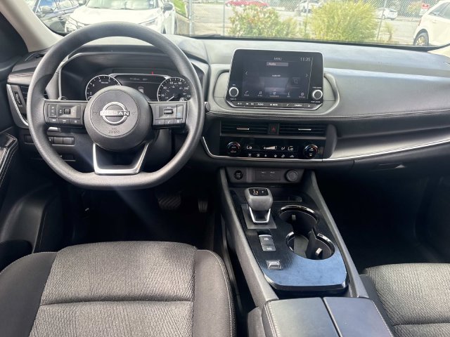 Used 2024 Nissan Rogue SV FWD image 15