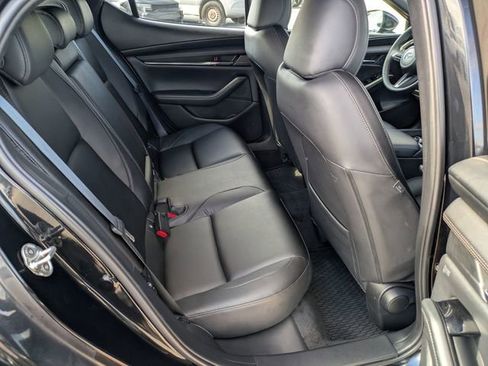 Used 2024 MAZDA MAZDA3 s image 27