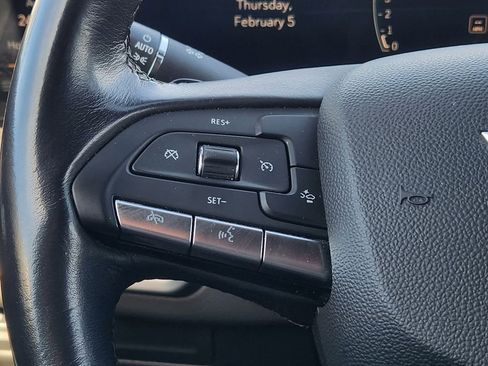 Used 2024 Cadillac XT4 Premium Luxury image 26