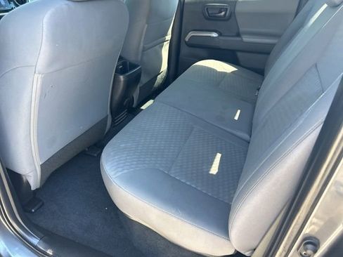 Used 2021 Toyota Tacoma SR5 RWD image 17