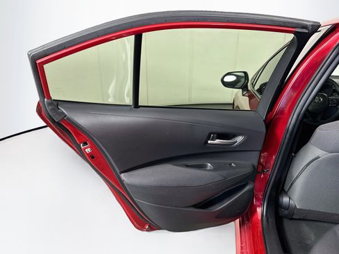 Used 2021 Toyota Corolla LE FWD image 24