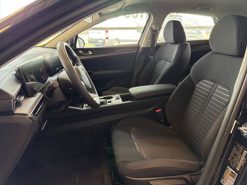 New 2026 Kia K5 LXS image 13