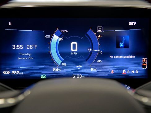 Certified 2024 Chevrolet Equinox EV RS image 21