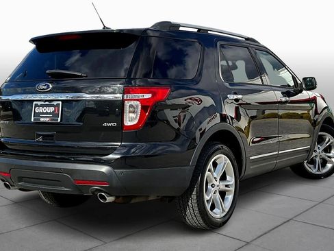 Used 2014 Ford Explorer Limited image 12