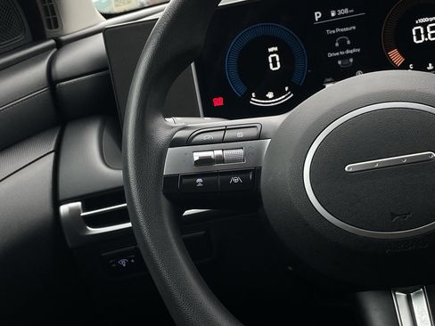 Used 2025 Hyundai Tucson SEL image 13