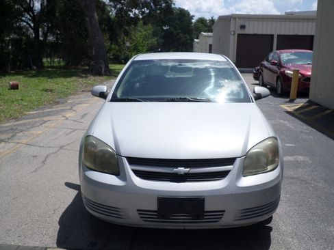 Used 2010 Chevrolet Cobalt LT FWD image 3