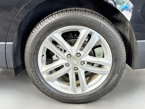 Used 2019 Chevrolet Equinox Premier FWD image 37
