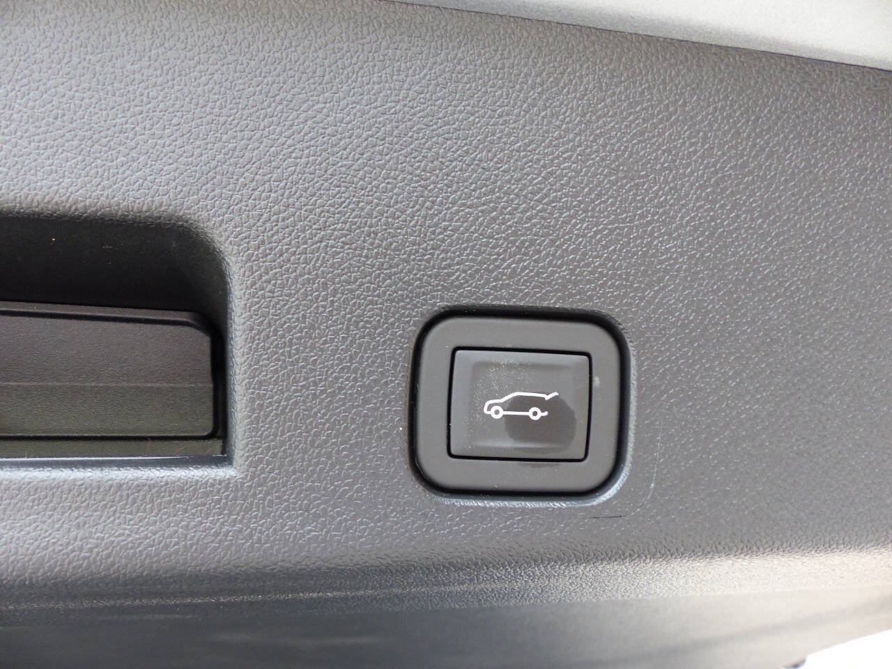 Used 2026 Buick Enclave Preferred w/ LPO, Floor Liner Package FWD image 49
