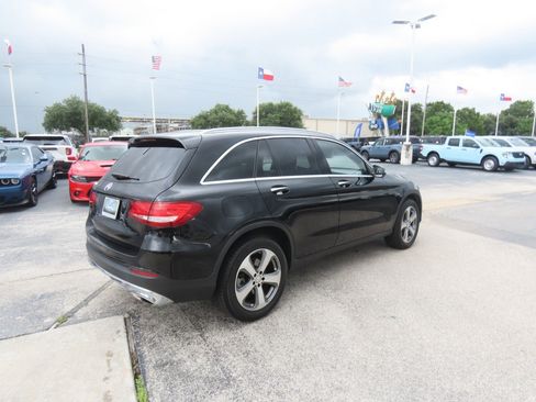 Used 2016 Mercedes-Benz GLC 300 image 11