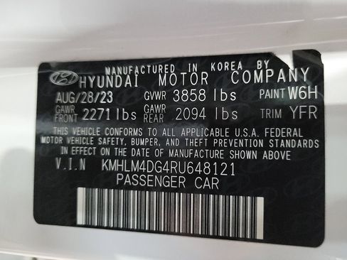 Used 2024 Hyundai Elantra SEL FWD image 33