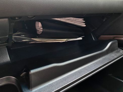 Used 2024 Lexus ES 350 Ultra Luxury w/ Accessory Package (Z2) image 19