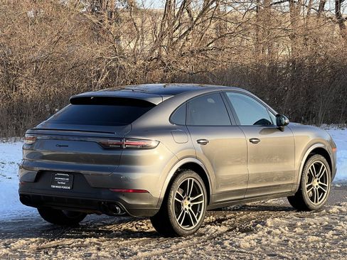 Certified 2021 Porsche Cayenne Coupe image 6