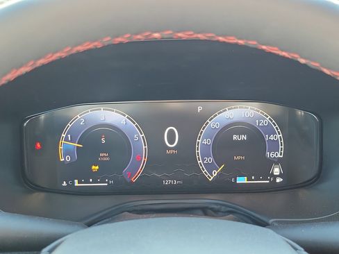 Used 2024 Jeep Compass Trailhawk w/ Trailhawk Elite Group image 11