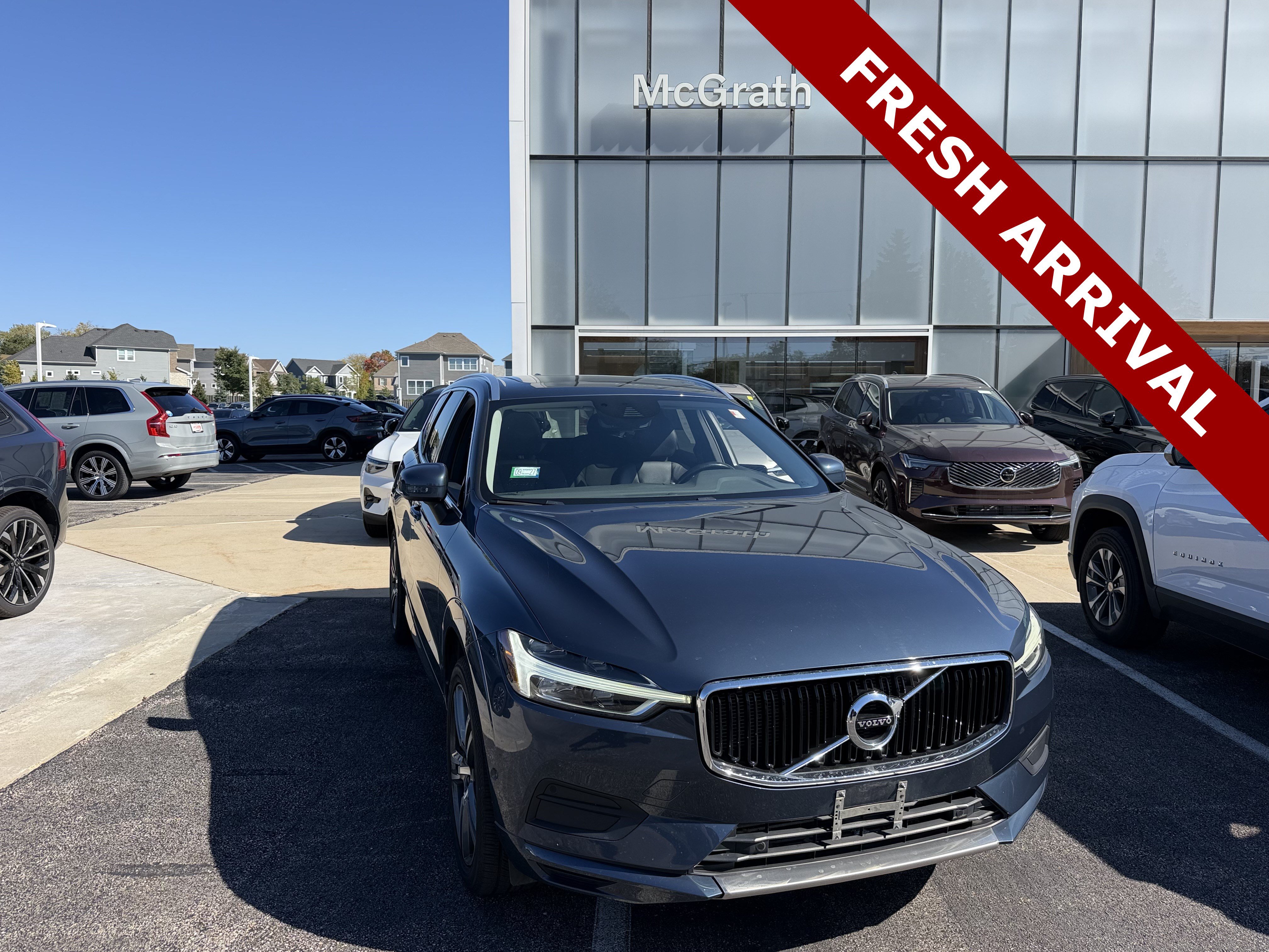 Used 2018 Volvo XC60 T6 Momentum w/ Convenience Package AWD/4WD image 1