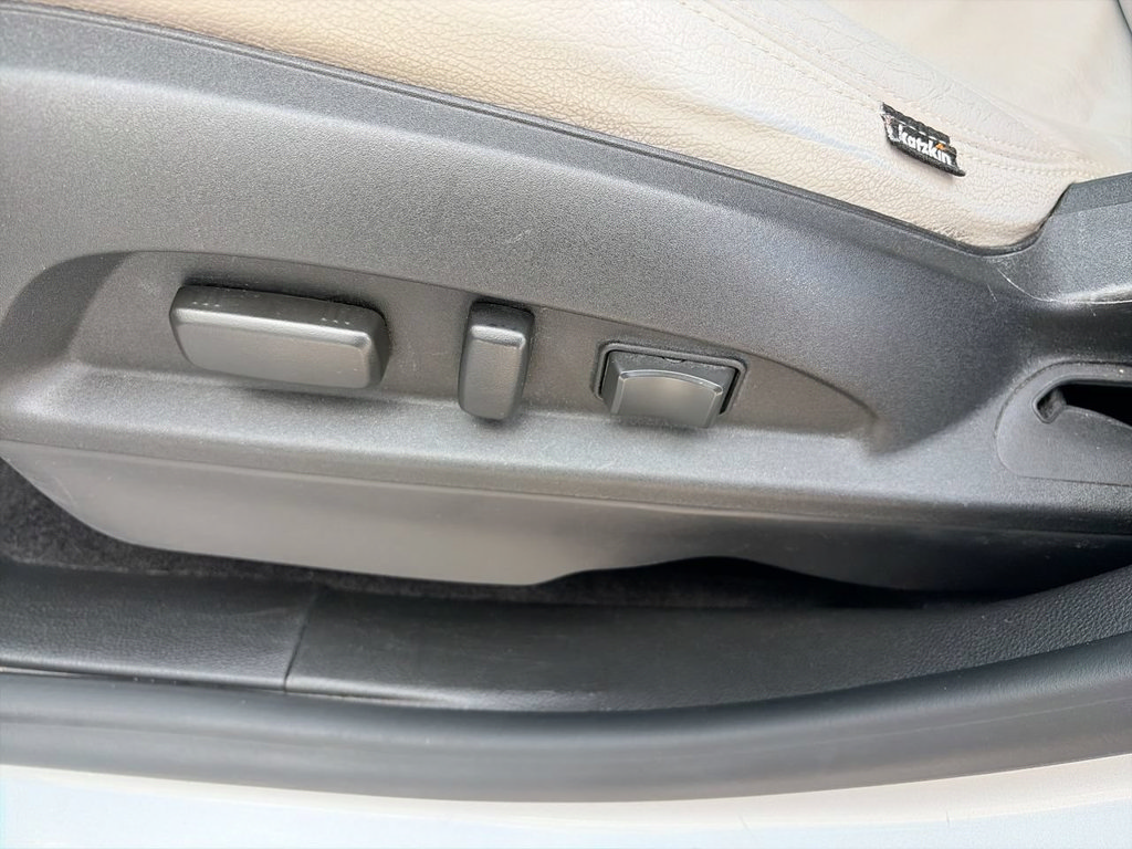 Used 2015 Chevrolet Equinox LT w/ Driver Convenience Package FWD image 15