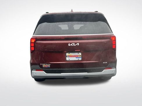 New 2026 Kia Carnival EX image 4