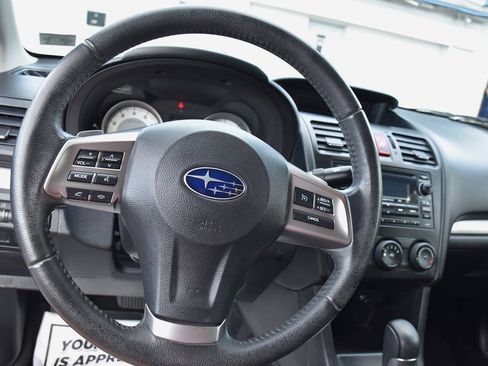 Used 2014 Subaru Impreza 2.0i Premium AWD/4WD image 18