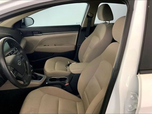Used 2017 Hyundai Elantra Value Edition FWD image 11