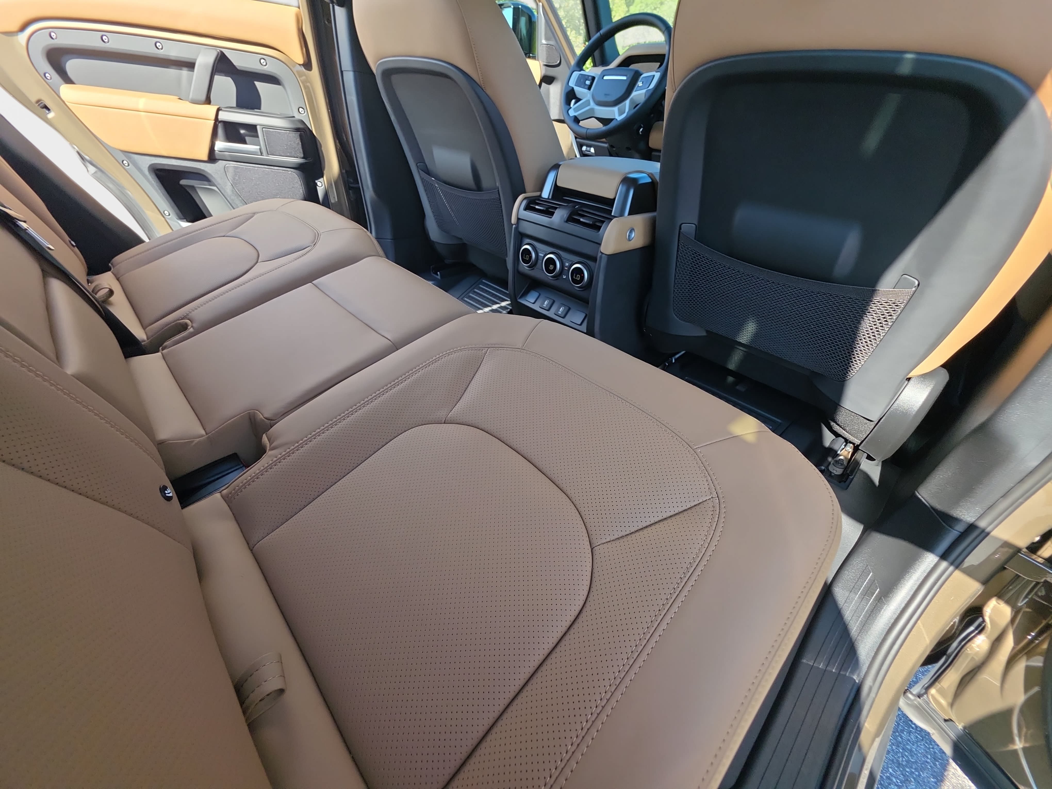 New 2026 Land Rover Defender 110 S AWD/4WD image 11