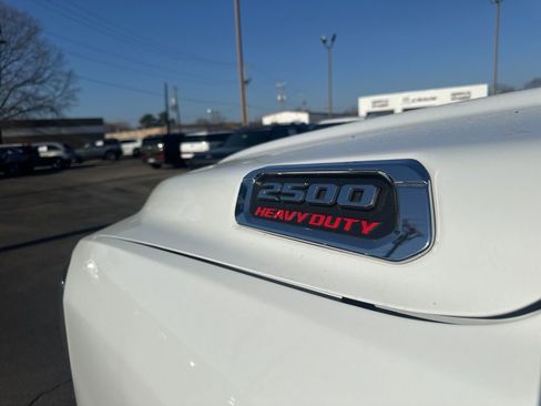 Used 2023 RAM 2500 Big Horn w/ Level 1 Equipment Group image 18