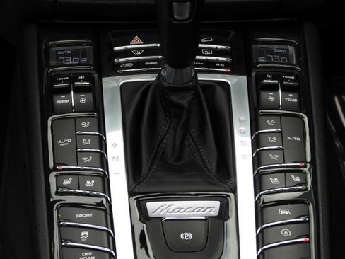 Used 2020 Porsche Macan S AWD/4WD image 52