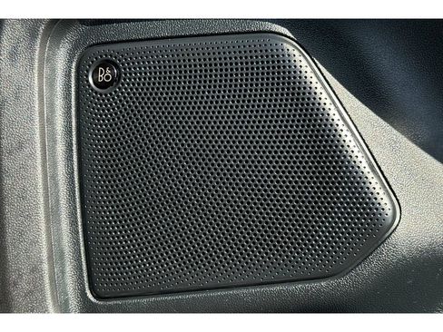 Used 2021 Ford Escape Titanium image 44