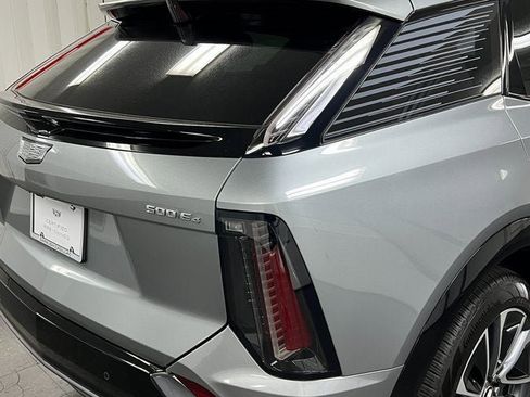 Certified 2025 Cadillac Optiq Sport 2 image 11