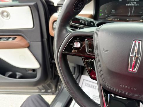 Used 2020 Lincoln Aviator Reserve w/ Equipment Group 202A AWD/4WD image 47