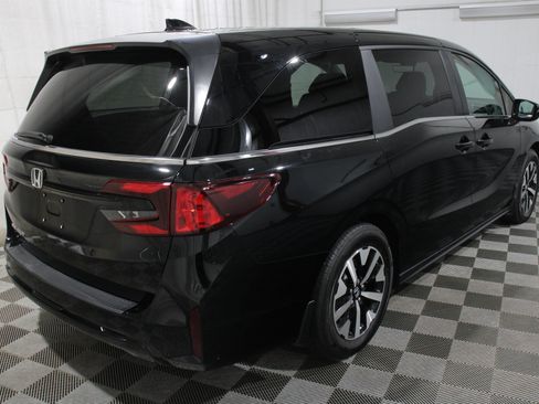 Used 2026 Honda Odyssey EX-L image 35