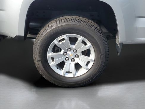 Used 2017 Chevrolet Colorado LT w/ LT Convenience Package RWD image 29
