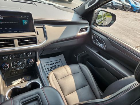Used 2023 Chevrolet Tahoe RST AWD/4WD image 17