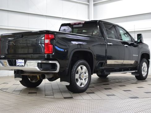 Used 2022 Chevrolet Silverado 2500 LTZ w/ LTZ Premium Package AWD/4WD image 8