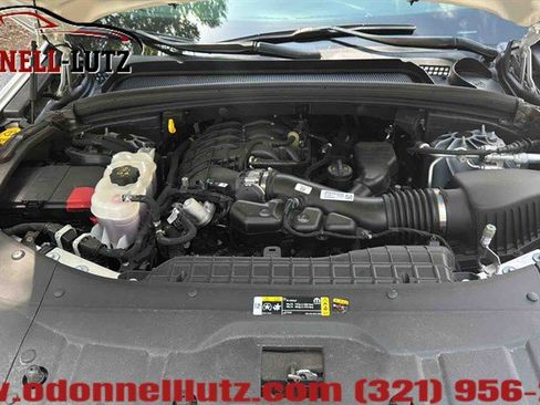 Used 2024 Jeep Grand Cherokee Laredo X w/ Luxury Tech Group I AWD/4WD image 34