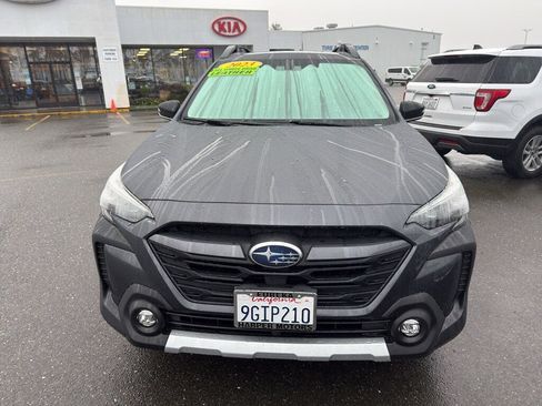 Used 2023 Subaru Outback Limited XT image 2